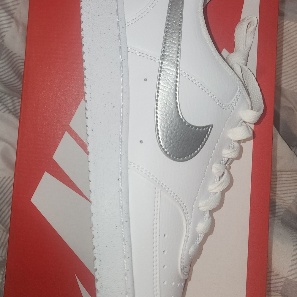 NEW Womens Court Vision Low NN